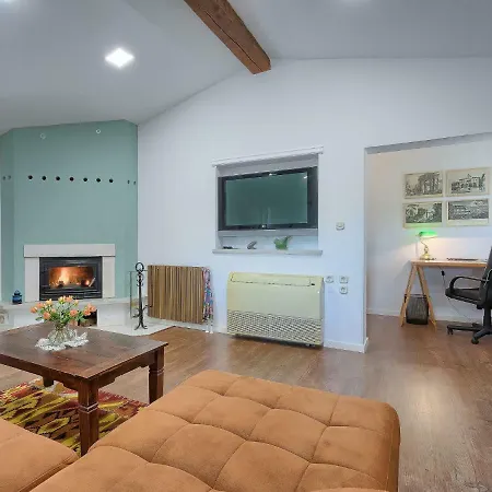 D&d By Interhome Holiday home Pula